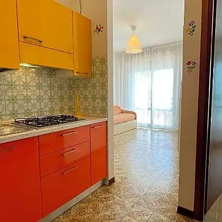 For 5 People Near The Caorle