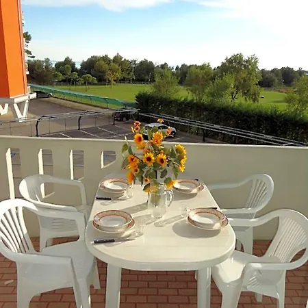 For 5 People Near The Appartamento Caorle